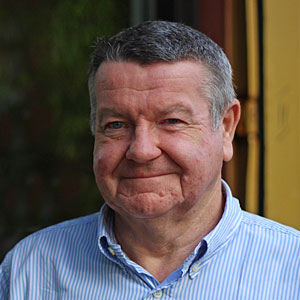 Julian Holloway